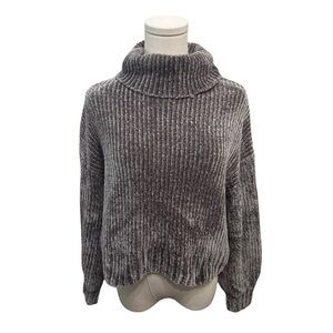 H&M chenille sweater - size xS